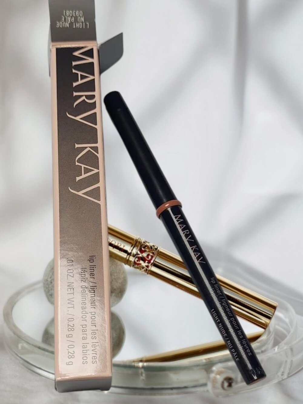 Mary Kay Light Nude Lip Liner Pencil with Sharpener ✨NIB✨